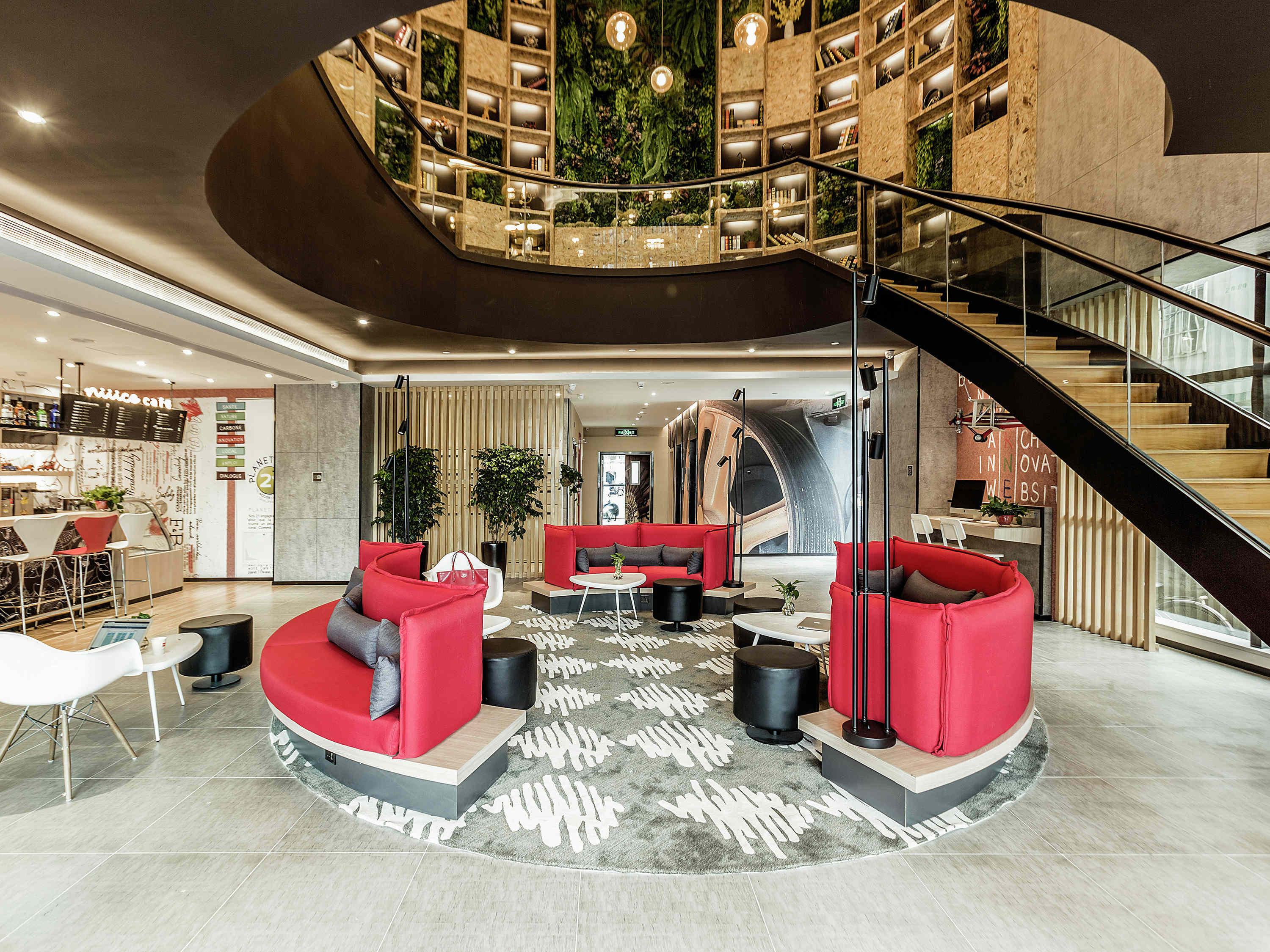 ibis Zhengzhou Longhai Road Bagian luar foto
