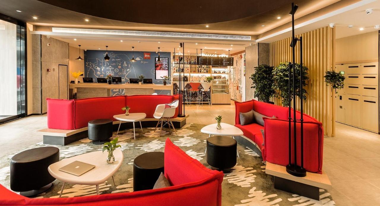 ibis Zhengzhou Longhai Road Bagian luar foto