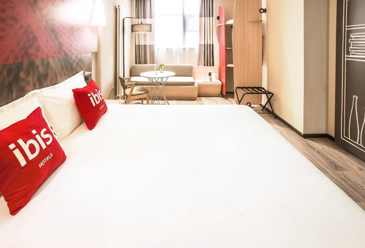 ibis Zhengzhou Longhai Road Bagian luar foto